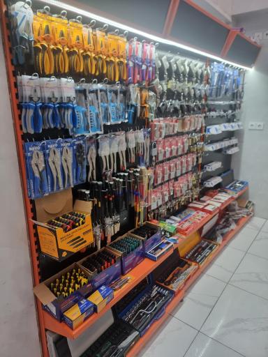 عکس فروشگاه ابزار تخصصی پردازش خودرو