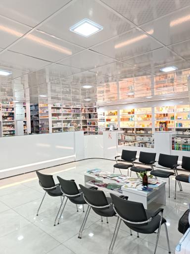 عکس داروخانه شبانه روزی دکتر دلخواه 