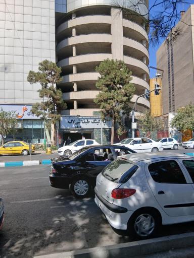 عکس پارکینگ طبقاتی لاله