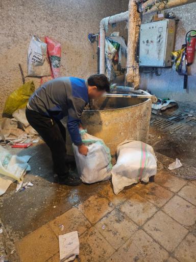 عکس کارخانه گلراد