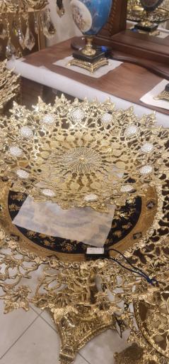 عکس لوستر و آینه کنسول برنزی قصرشعله