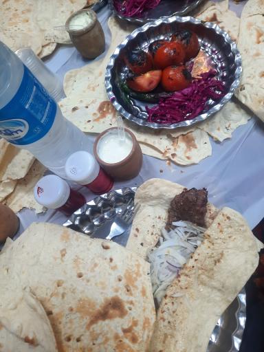 عکس کبابی رهگذر