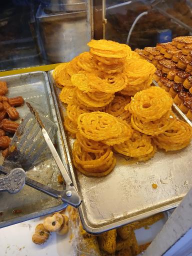 زولبیا بامیه ی اکبر 