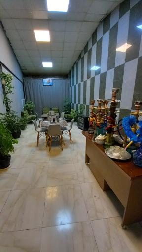 عکس کافه رستوران عمه عزیز