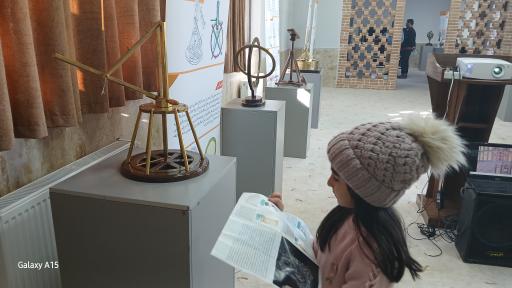 عکس آکادمی پندار نیک