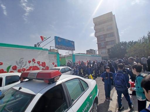 عکس دبستان پسرانه شاهد شهید ناصری