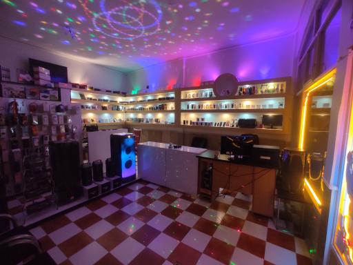 عکس نوین دیجیتال