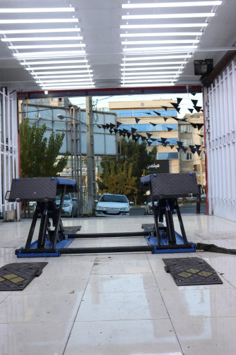 عکس تشخیص رنگ و کارشناس خودرو عظیمیه (فتحعلی)