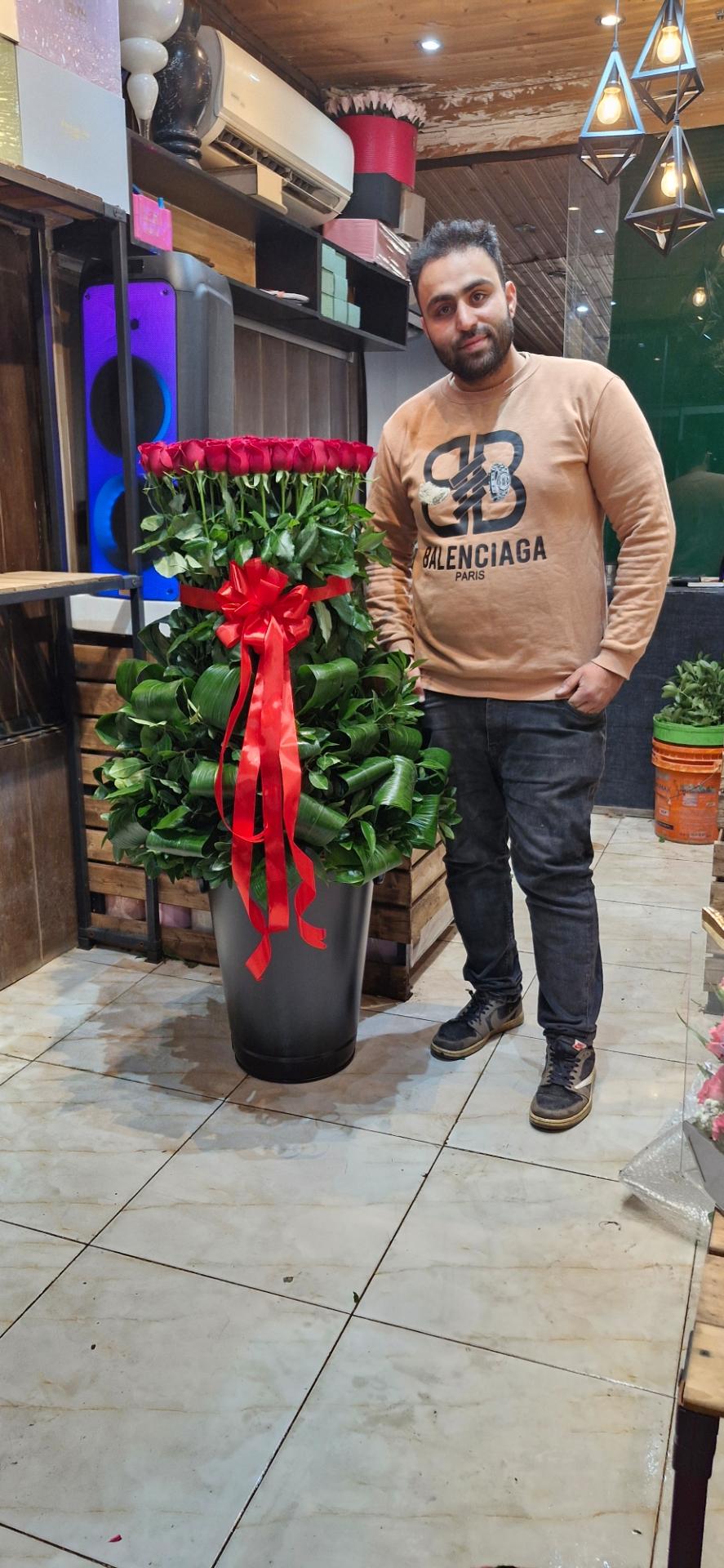 عکس انیسا فلوریست