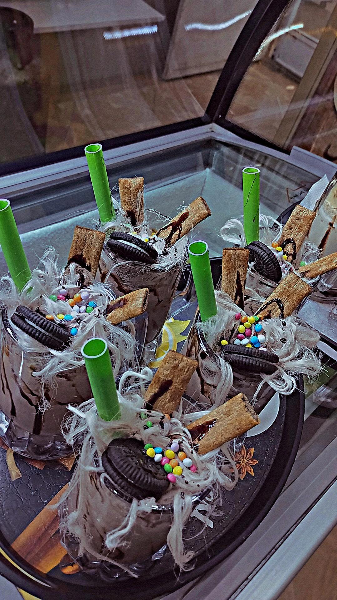 عکس کافه بستنی شبستان 