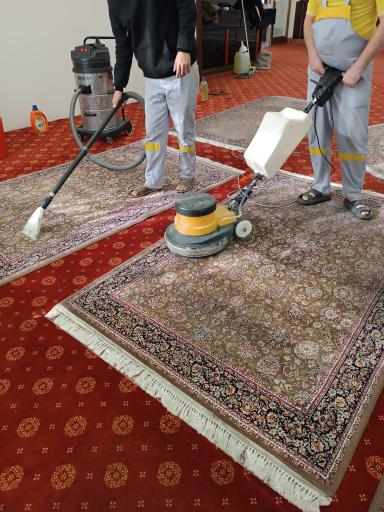 عکس شرکت نظافتی و مبلشویی پرهام