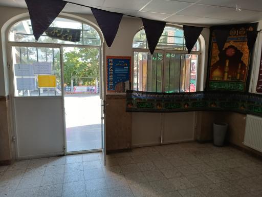 عکس دبیرستان دخترانه تهذیب