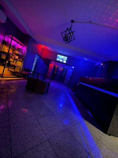 عکس لیزر تگ رابین