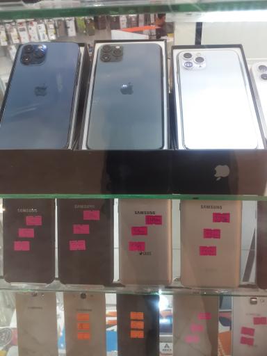 عکس فروشگاه ارس موبایل