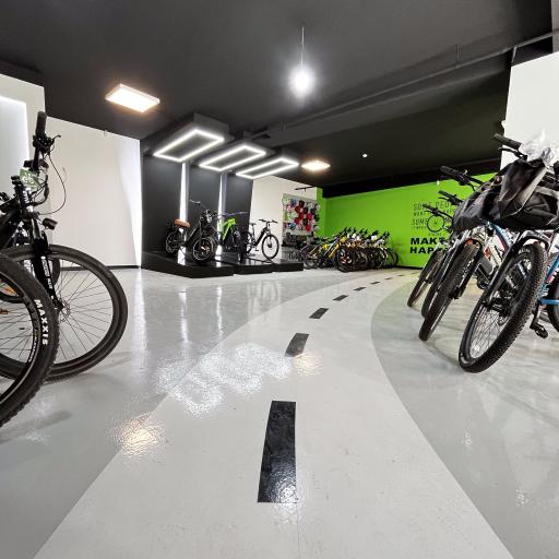 عکس مرکز تخصصی دوچرخه برقی ایویتک