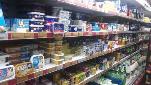 عکس افق کوروش شعبه شفت ولیعصر