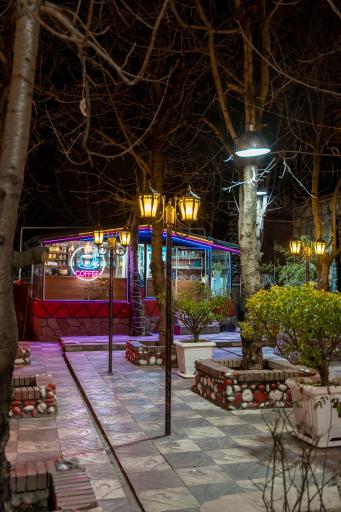 عکس باغ رستوران گردشگری کندو