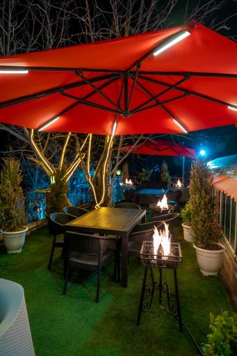 عکس باغ رستوران گردشگری کندو
