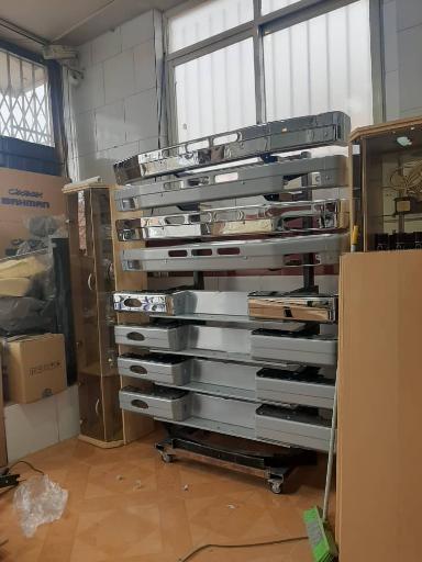 عکس نمایندگی بهمن مزدا یدک شاهگل