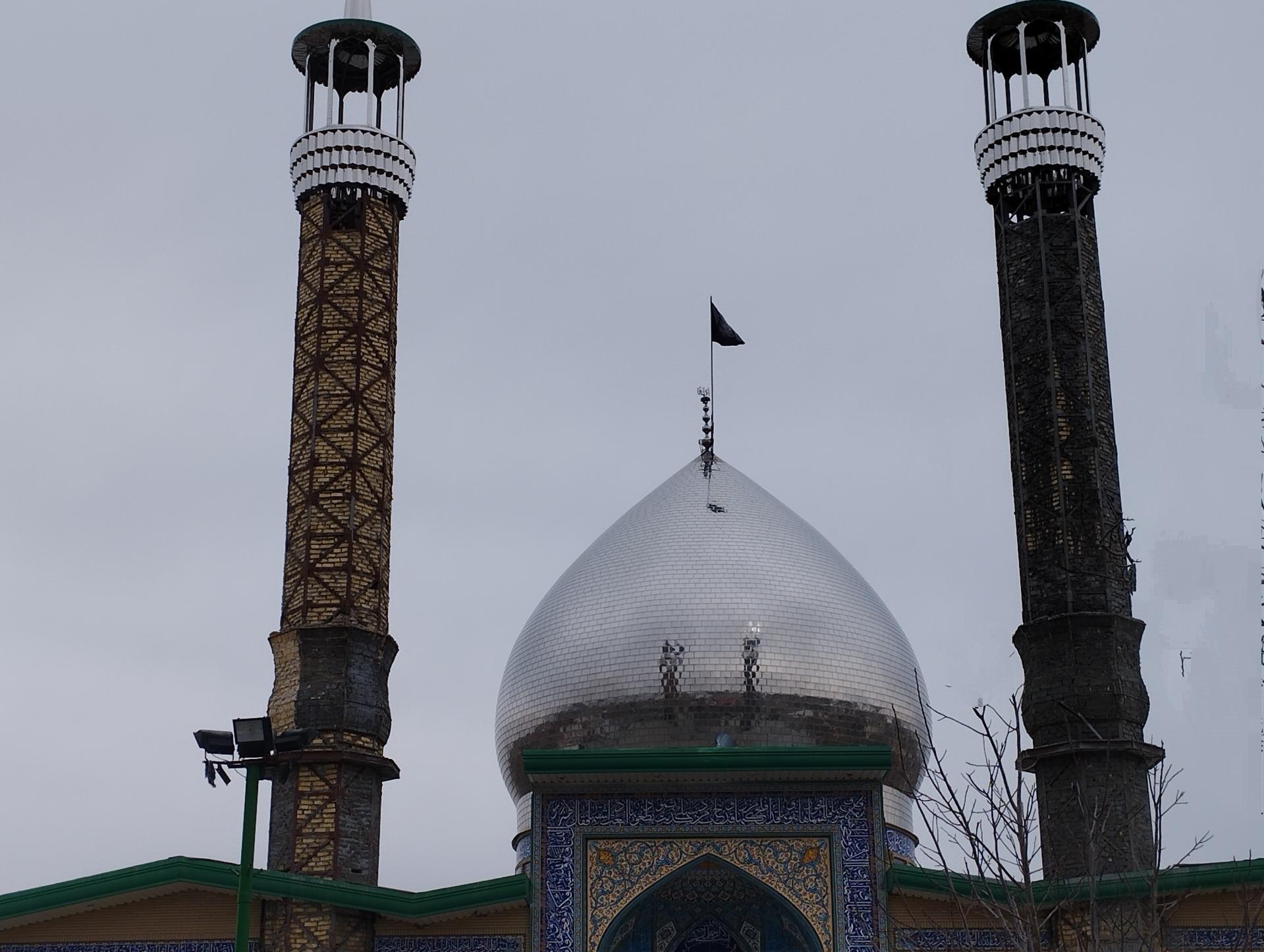 عکس امامزاده علمدار روستای نیوان نار