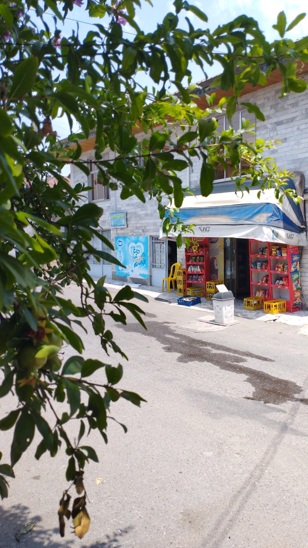 عکس سوپرمارکت ملکی