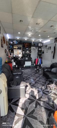 عکس آرایشگاه مردانه ژست