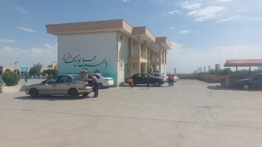 عکس پارکینگ 3 امامزاده یحیی 