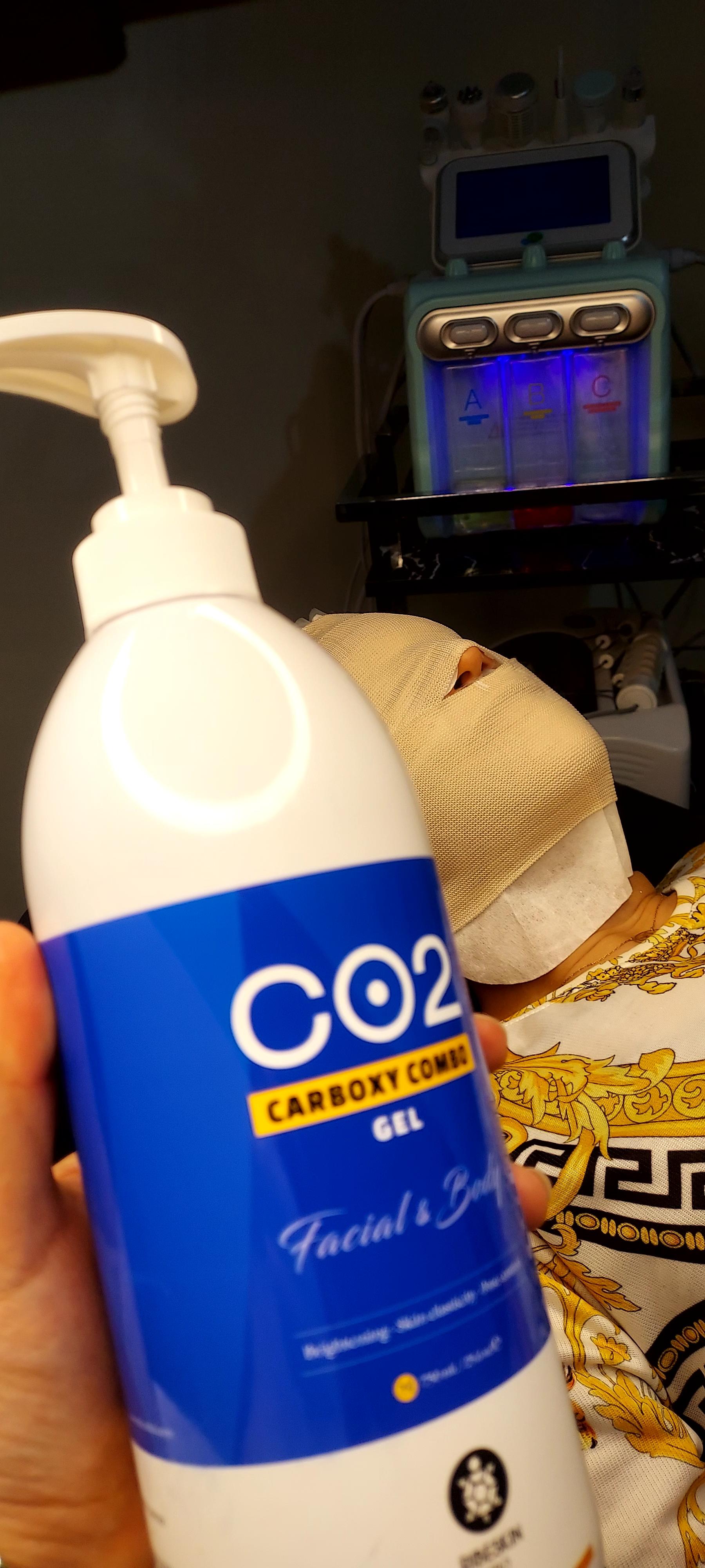 عکس کلینیک پوست حسینی