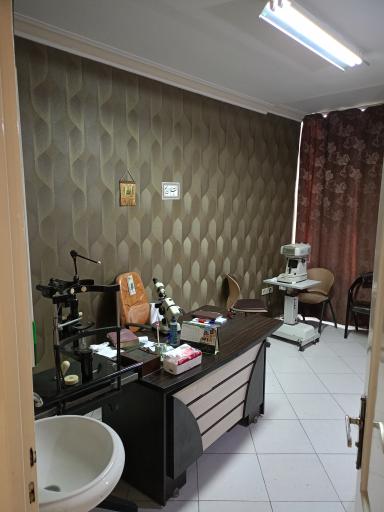 دکتر رضا با اصل