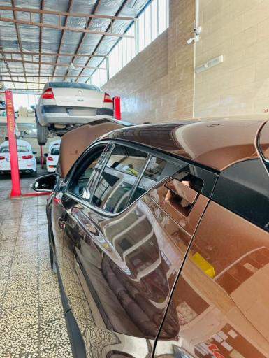 عکس تعمیرگاهVIPمعین صادقی