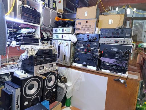 عکس تعمیرات صوتی تصویری احمد