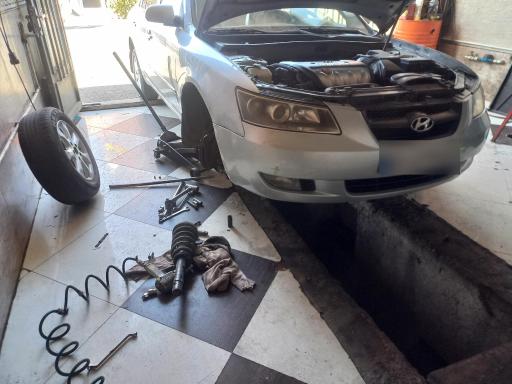 عکس تعمیرگاه جلوبندی