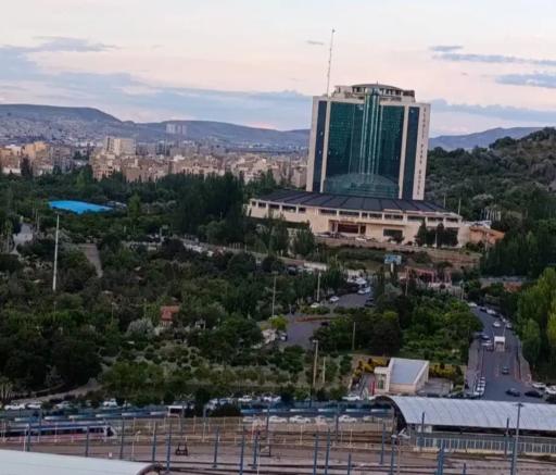 عکس هتل بین المللی ائل گلی