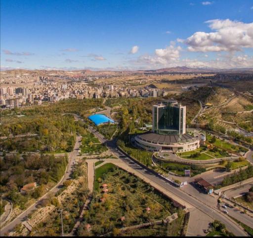 عکس هتل بین المللی ائل گلی