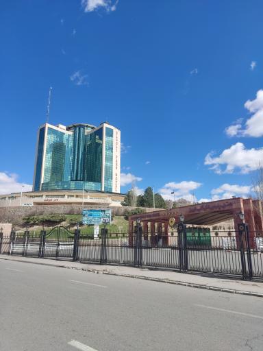 عکس هتل بین المللی ائل گلی