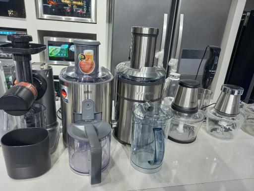 عکس فروشگاه لوازم خانگی خبازی