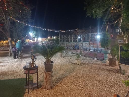 عکس کافه باغ سنتی خان بابا
