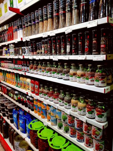 عکس فروشگاه درخت زیتون