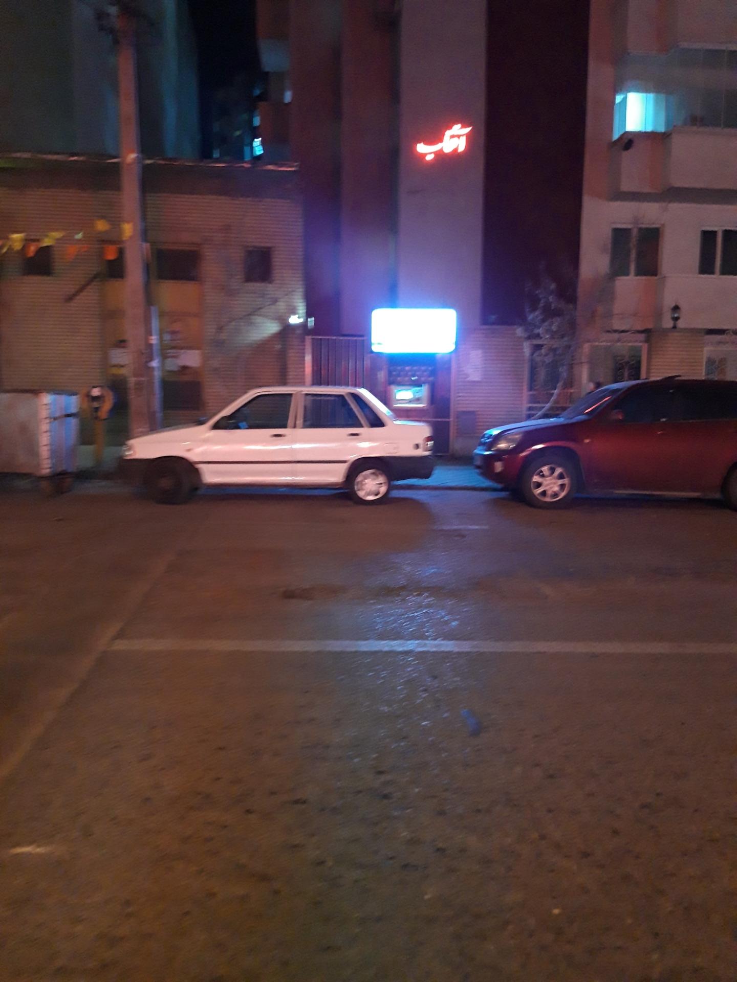 عکس خودپرداز بانک سینا