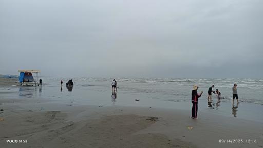 عکس شهربازی ساحلی چمخاله