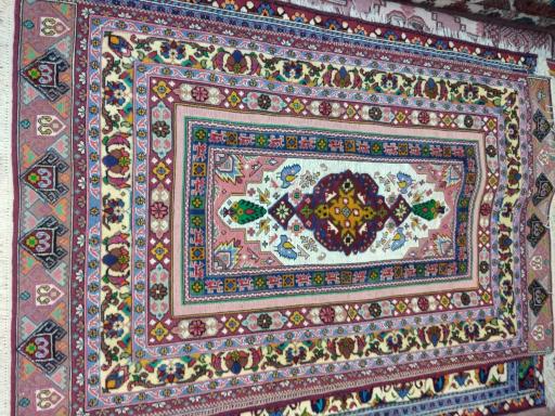 عکس فروشگاه فرش حاج طاهر صحنه