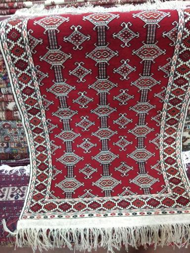 عکس فروشگاه فرش حاج طاهر صحنه