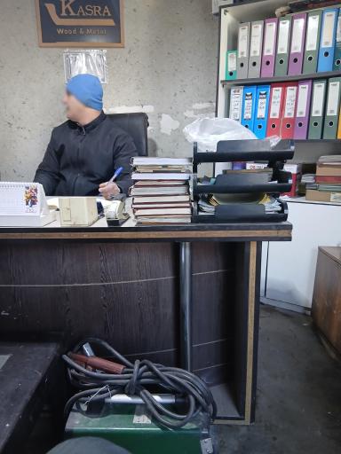 عکس صنایع چوبی و فلز کسری