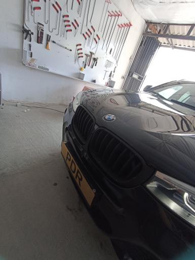 عکس صافکاری مرکز لمس جادویی