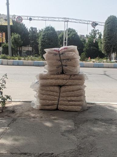 عکس رنگ و ابزار پارسا