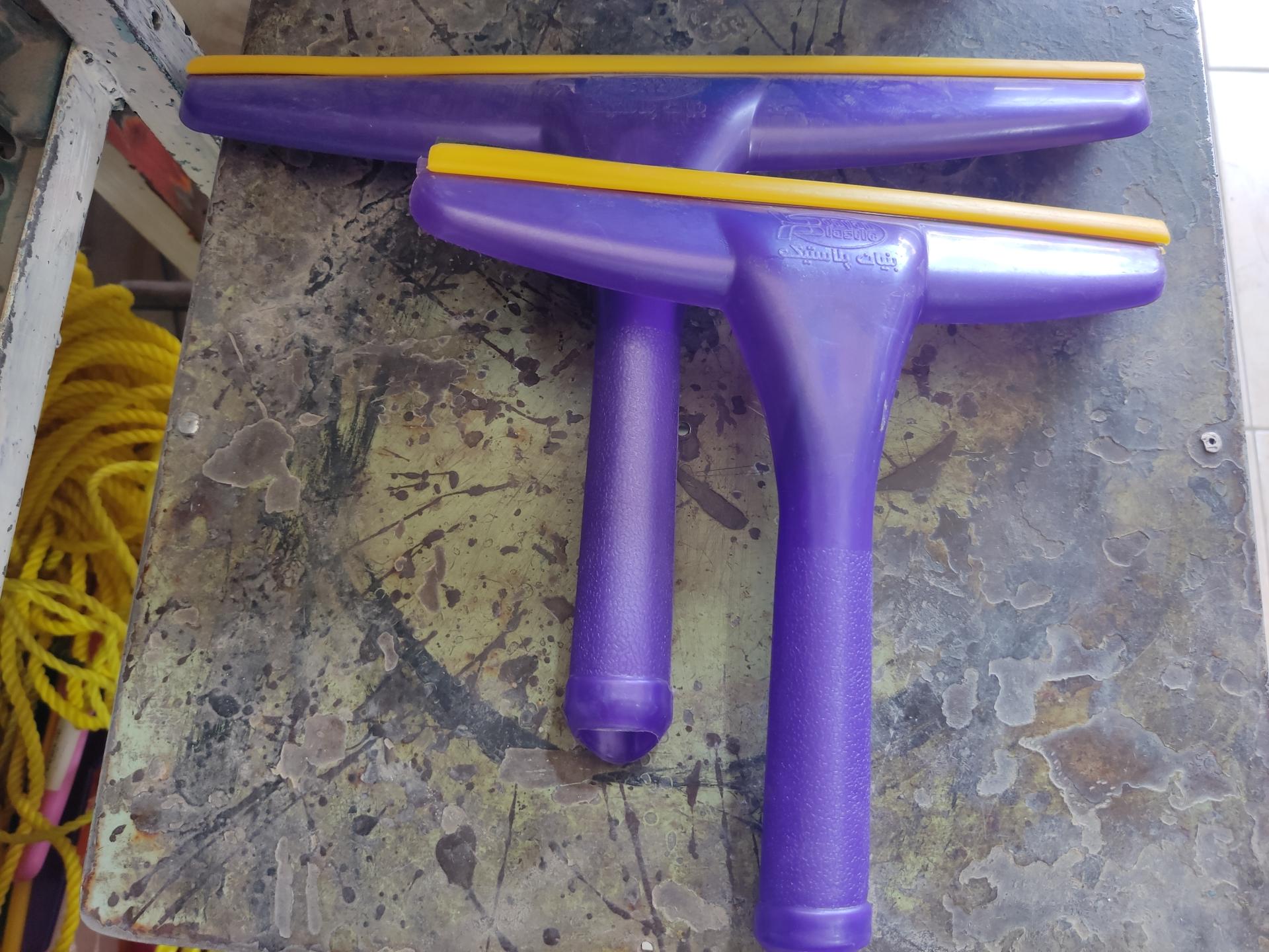 عکس رنگ و ابزار پارسا