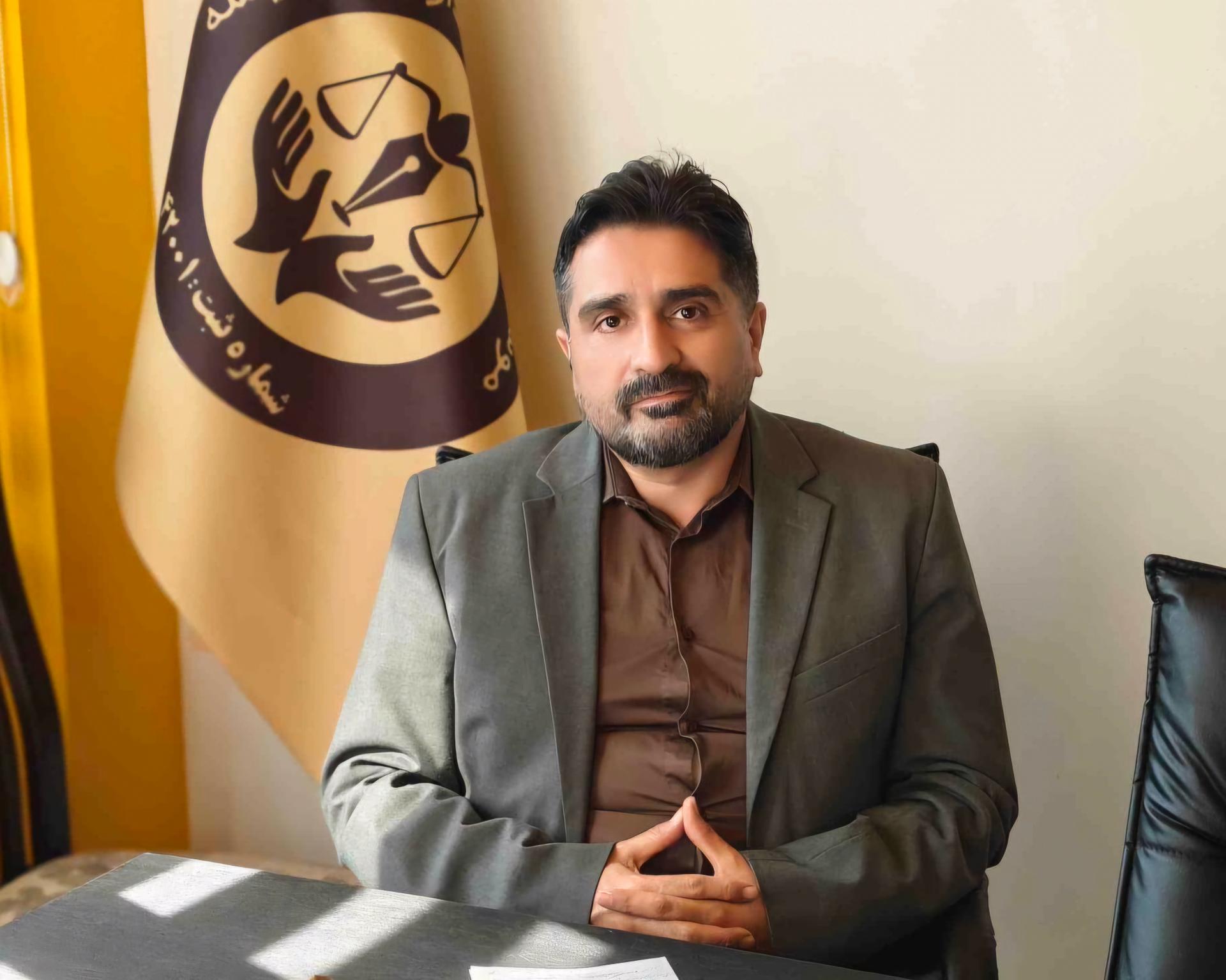 عکس دفتر وکالت دکتر مهدی یوسفی صادقلو