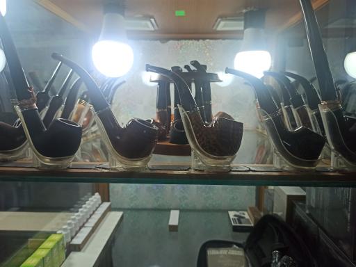 عکس دخانیات حسینیان