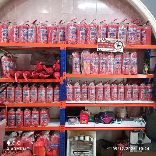 عکس شارژ کپسول آتشنشانی ایمن سازان