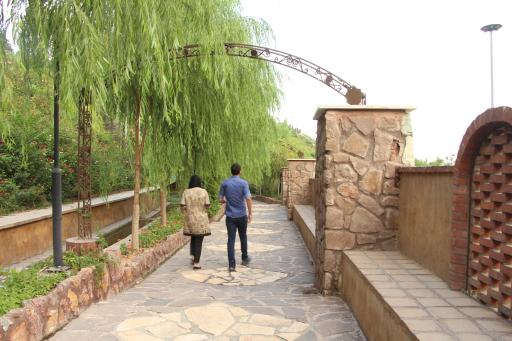 عکس بوستان نهج البلاغه فاز دو